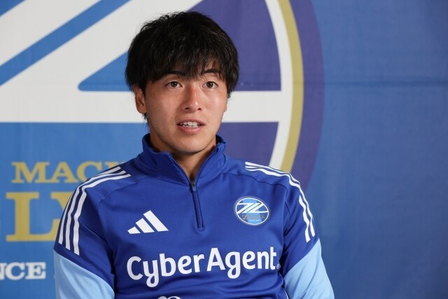 【バイタルエリアの仕事人】vol. 56 相馬勇紀｜周りの評価より、自分の仕事に集中する強固なプロ意識。タイトル獲得でユニホームに星をつけたい