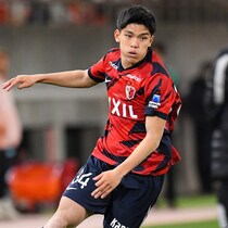 「強すぎる」「優勝街道爆進だ」首位鹿島が圧巻の完勝劇！ 名古屋を４－０撃破でファン驚嘆「久しぶりに気持ちいい勝ち方だった」