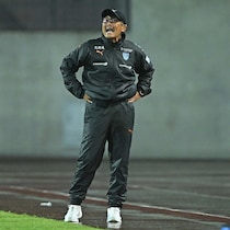 面構えが変わってきた。俺たちなら、やれる。「一歩も引いてはダメ」残留争いの大一番に三浦監督もメラメラと【横浜FC】