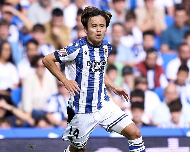 途中出場の久保建英、強烈なシュートがクロスバーを直撃…ソシエダは王者に善戦も１－２敗戦、バルサは４連勝で首位に浮上