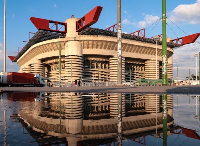 「歴史的かつ決定的な一歩」ミラノ市議会のサン・シーロ売却承認にミランとインテルが共同声明を発表