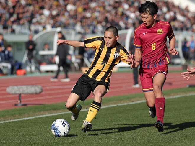 「後悔が残る試合」前橋育英は連覇の夢叶わず。前回大会のヒーローは落胆「受け身になってしまった」【選手権】