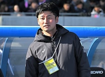 29年ぶり出場→快進撃も夏の王者に０－４完敗。26歳指揮官が伝えた明確な差と手応え「公立高校、最近どこもしんどい。少しでも勇気を与えられたかな」【選手権】