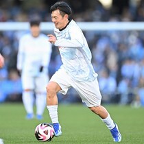 元日本代表35歳「僕はまだ死んでいません」。沼津と契約更新「足りなかったことを今年は発信、発言、行動していきたい」