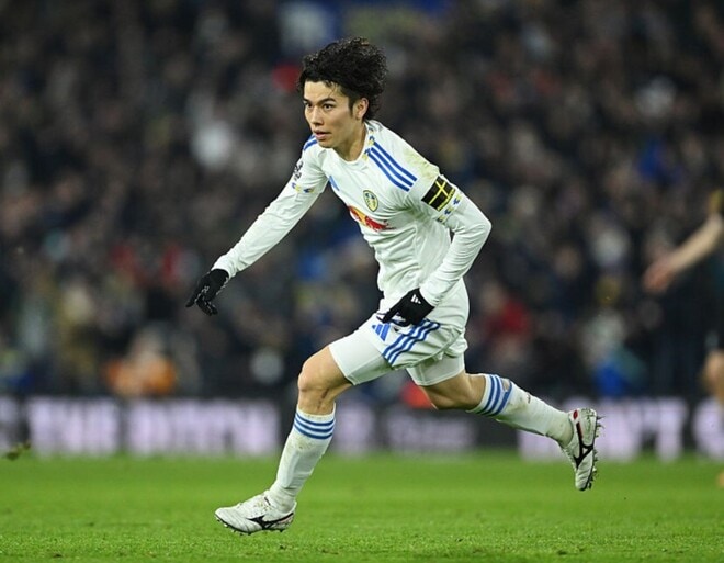 「おっそいわぁ」「残り４分で出す意図がわからん」前回対戦でヒーローの日本代表MFが…まさかの91分投入に不満の声！「なんでスタメンで使おうと思わないんだ」