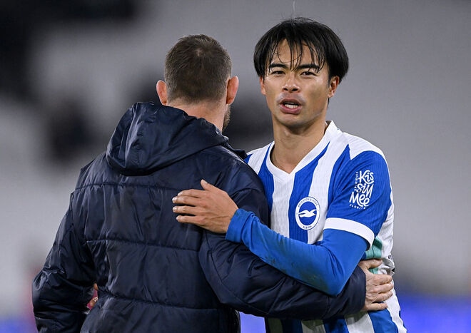 「うまくいかないな」三笘薫が現地記者にこぼした“本音”「自分の成長曲線的にはもっと上に行きたかった」【英国発】