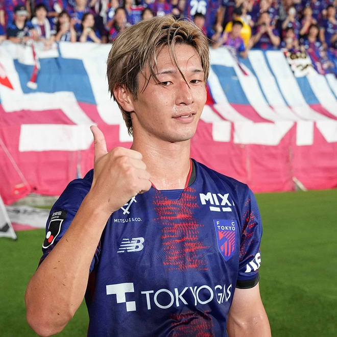 「マジでフロントよくやった!」「これ以上ない補強」どん底状態の首都クラブを引き上げた“救世主的存在”が完全移籍に移行【FC東京】