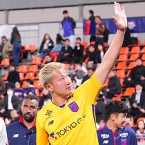 「人生の一部」だったFC東京を離れ、長崎へ完全移籍。23年間の感謝を胸に27歳の守護神が新天地へ