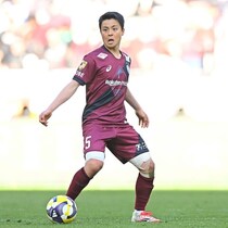 「神戸では、自分の人生を一変させる出来事がありました」全治約１年の大怪我と闘い続けた日々。京都への完全移籍を決断した26歳MFが心境吐露