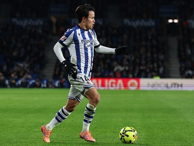 「クオリティは明らか」主力負傷の英名門が代役に日本人MFをリストアップと現地報道！クラブは放出容認の可能性「70億円のオファーであれば扉を開ける」