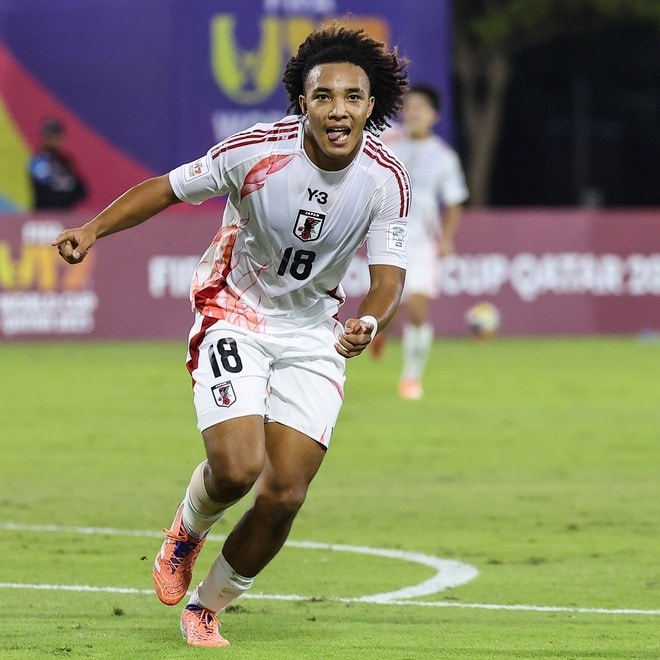 17歳でプロ契約→即J２クラブに完全移籍。「若い世代にとって良いロールモデルとなるために」決断。U-17W杯も経験「もっと自分自身を追い込む必要がある」