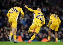 「日本列島が大爆発！」日本サッカー界にもたらされた“朗報”に海外驚愕！「衝撃の展開だ」