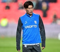 「今から15点は決めるんじゃないか」日本人エースが名門に電撃復帰か！宿敵OBは戦々恐々「１年前に去ってから、悪夢に苦しんだが…」