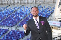 広島はなぜ新監督にバルトシュ・ガウルを招聘したのか。重視した三つの要素。クラブのフィロソフィーに目を向け、アグレッシブなスタイルを継続