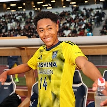 「お前は化け物だよ」仲間も称賛の一撃。鹿島学園のワーズィージェイヴェン勝が決めた衝撃弾の背景とは？【選手権／準決勝】