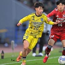 「日本で誰よりもドリブルを磨いている」自分の型を貫く“唯一無二のドリブラー”「メッシもクリロナも参考にしない」【選手権】