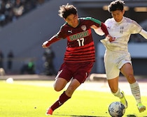 普段通りに、緊張もなし。尚志の２年生MF星宗介は国立のピッチで躍動「楽しんでプレーできたのは２人の兄がいたから」【選手権】