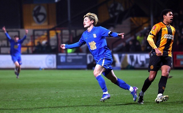 仏＆英２部で“別人”の古橋亨梧、５か月ぶり弾を契機に完全復活へ！指揮官が全面支援を約束「皆の反応を見れば分かるだろ？」