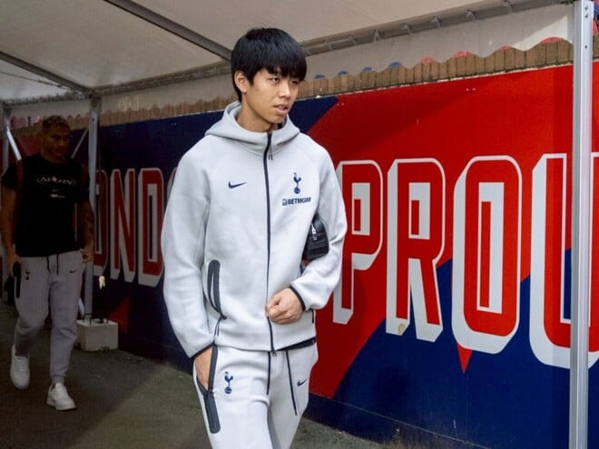 ボルシアMG加入の高井幸大が新天地デビュー！ アウクスブルク戦に途中出場、３バックの右でプレー