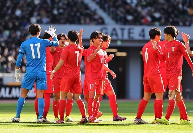 「本当に心を打たれる」「敬意に感動」日本一の神村学園、“キックオフ2秒前”の行動にネット反響「カッコよすぎ」【選手権】