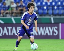 「別格だわ」「覚醒しとるな」途中出場してすぐ！ 日本の10番が美技弾でファン魅了「キレキレの龍之介」「控えめゴイゴイスー」【U-23アジア杯】