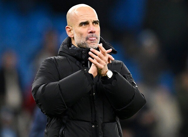 「何世紀にも渡って残ってほしい。彼は真髄を理解している」マンC名将ペップがTOP10入りの31歳を激賞！「想像を絶するほどの選手だ」