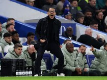 チェルシーのロシニア新監督が見せた前指揮官とは異なる振る舞い。ファンの懸念は…【現地発】