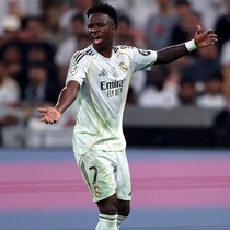 「気まぐれを許されるほど良いプレーをしていない」マドリーを揺るがす“ヴィニシウス問題”　ファンも我慢の限界で爆発、OBのクロースも警鐘「チーム全体の不利益になっている」【現地発】