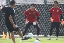 悔しさを成長のエネルギーに変えて。守護神・荒木琉偉が２つのPKストップでヒーローに！ さらなる進化を誓う【現地発】