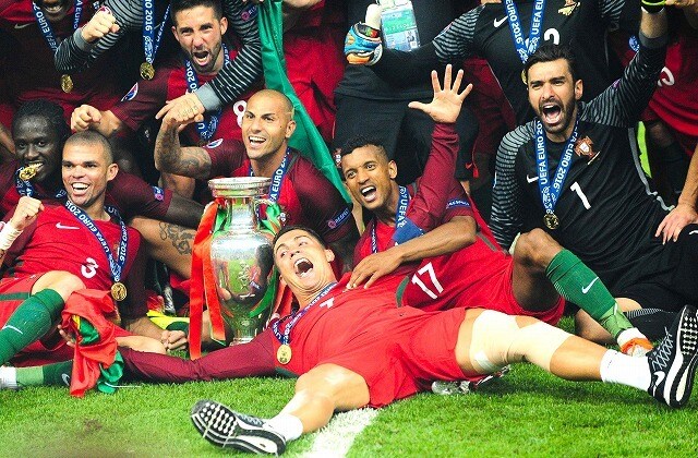 なぜC・ロナウドはC・ロナウドなのか。“四桁”を確信する盟友が力説！「私は驚かない」「43歳でEURO。それは彼だけ」