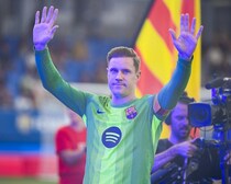 「正直なところ複雑な気持ちです」バルサ守護神がジローナへレンタル移籍。SNSで想い伝える「たくさんの思い出や感情が胸にこみ上げてきます」