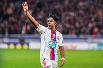 「話し合って決めた」エンドリッキのリヨン移籍に名将の助言あり。デビュー戦の一撃でＷ杯出場にも前進「ここからさらに良くなっていける」【現地発】