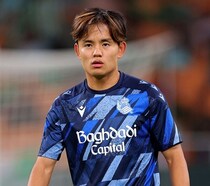 久保建英の怪我は予想以上に深刻か ソシエダ指揮官が離脱期間に言及「思っていた以上に長くなる」「今は日本にいる」