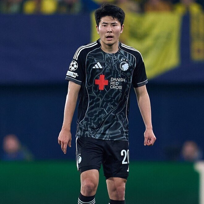 「冨安と遜色ない」「W杯のスタメン狙えるかも」CLでイタリア王者を相手に躍動！22歳の日本代表に賛辞続々！「ステップアップあるんじゃないか？」「どこまで行くか楽しみ過ぎる」