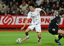 「違いを生み出せる」25歳の日本人エース、オランダ強豪の“補強候補”として蘭報道！「驚くべきことに…」