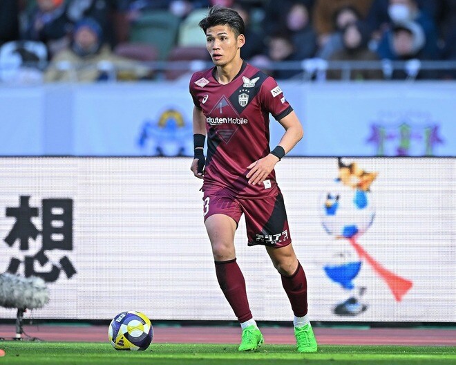 「入籍しましたーー！」ヴィッセル生え抜きの26歳MFが報告「これからも神戸の為に、妻とトモニ闘います」