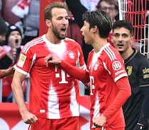 日本じゃありえない？ バイエルン撃破後の“公式煽り”が話題！唯一無二の王者レバークーゼンと握手も