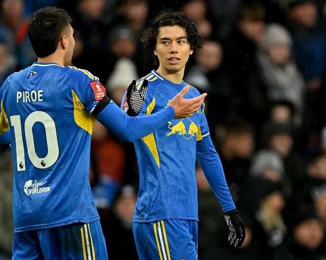 なぜリーズ田中碧の序列は低下しているのか。指揮官の合理的な判断に抱えるジレンマ。先発に定着しない現状を一言で表わすなら...【現地発】