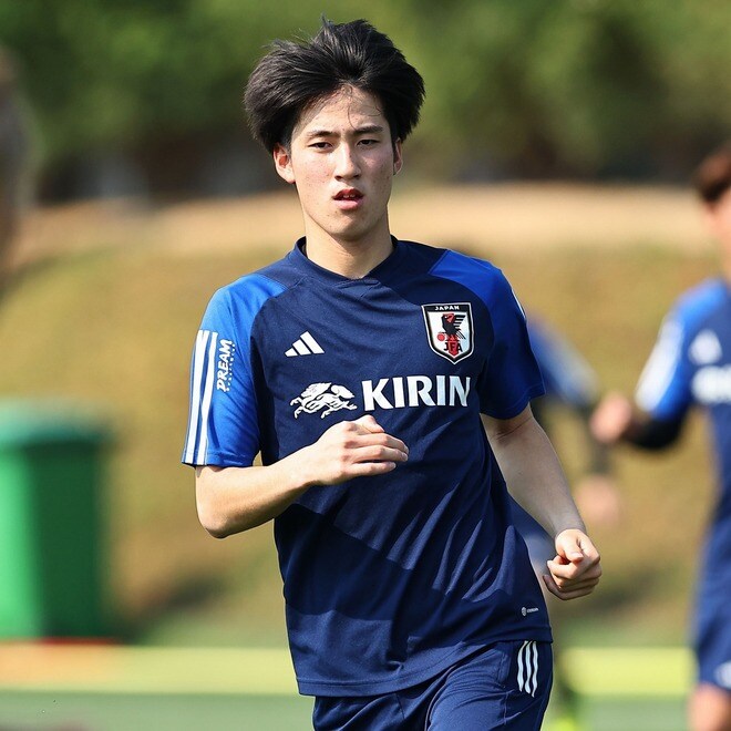 20歳日本人FW「アルゼンチン１部で３人目の日本人選手」。待望のトップデビューを現地報道「リザーブチームでは33試合に出場し６G２A」