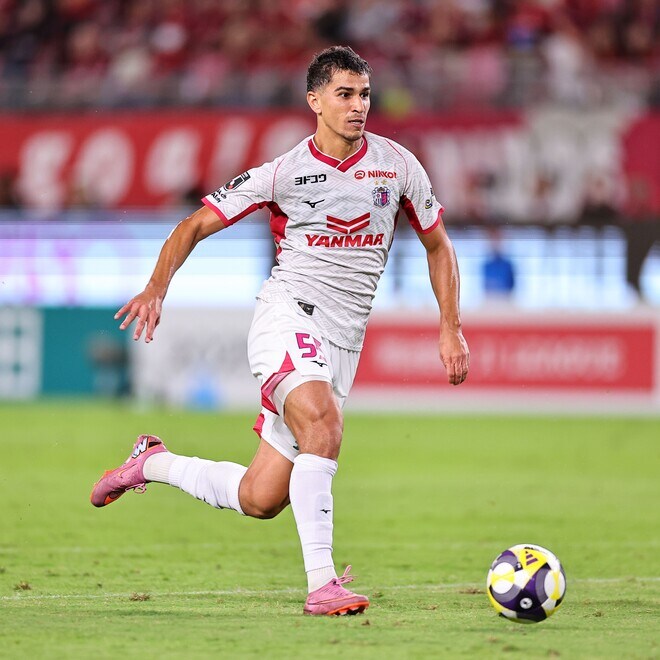 「多くを学ぶ事ができた」ブラジル人FWがC大阪での２年間に想い。母国クラブへ完全移籍「これからもずっと応援し続けます」