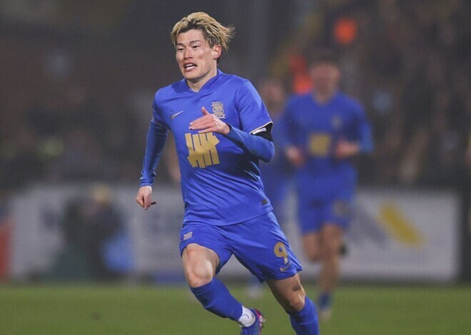 「正直、夏には移籍していると思う」“日本人トリオ”に明暗…待望のリーグ初得点を挙げた古橋亨梧の出場時間が「ますます減る」と現地記者が指摘した理由　新加入MFは「もう監督の構想には入っていない」【現地発】