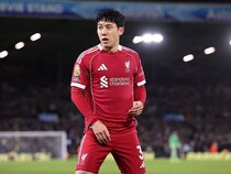 「必要な時にいつもそこにいてくれる」“右SB”で躍動した日本代表主将を同僚のW杯V戦士が絶賛！「彼のことが大好きだ」