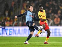 「万能型DFが重要な役割を果たした」フランスで評価を高める25歳日本代表、チームは敗戦も現地メディアがまたしても称賛！「持ち前のテクニックで解決策を見出した」