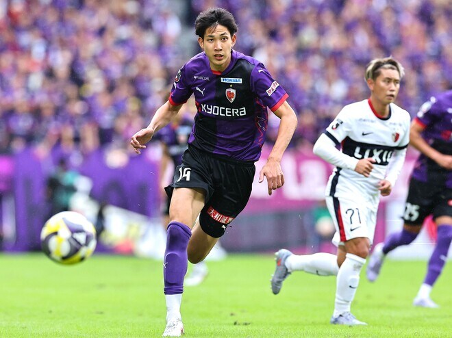 昨夏に日本代表デビューの26歳FWがドイツ１部へ完全移籍！クロアチアやベルギー、スペイン２部を経て欧州再挑戦