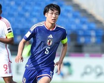 AZ市原吏音「スーを差し上げます」渾身の決めポーズに脚光。クラブ公式がお披露目「めっちゃ可愛い～！」「オランダでブーム来る？」