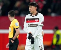 「出られただけですごい」「初陣から存在感エグい」ドイツ１部移籍の日本人FW、加入４日目の新天地デビューにネット反響！「代表入ってほしい」「日本人トリオ最高すぎる」