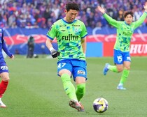 「死ぬ気で頑張る」新シーズン開幕前日に新戦力が加入！ 町田がJ１通算226試合出場の韓国人DFを獲得