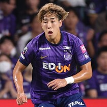切り返しから一閃、左足炸裂！ 広島25歳MFがJ１百年構想リーグ開幕戦でビューティフルな先制弾！