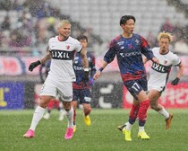 GK早川は１本も止められず...昨季J１王者鹿島は黒星スタート。FC東京にPK戦負け