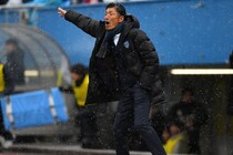 １－２敗戦も、横浜FC指揮官は“インプレッシブサッカー”に手応え「堅守速攻からの脱却という意味では…」